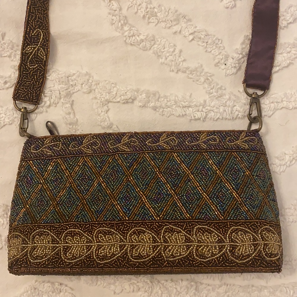Beaded purse clutch